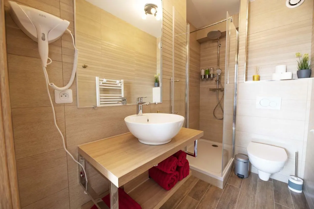 Apartment Beausoleil Studio Metro Paris Sud Le Kremlin-Bicetre
